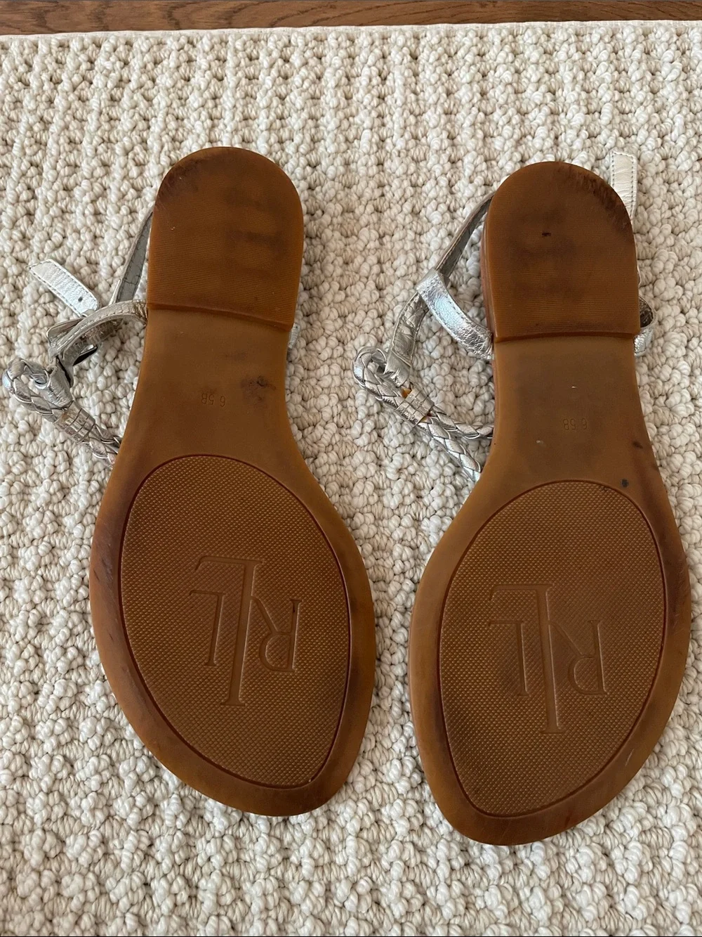 Lauren Ralph Lauren Metallic Silver Braided T-Strap Sandals Size 6.5